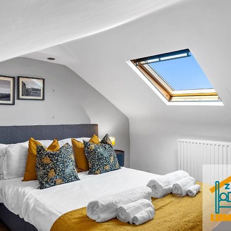 2Br Home In Barrow-In-Furness Sleeps 8 Close To Bae Systems, Hospital, Lakes Esterno foto