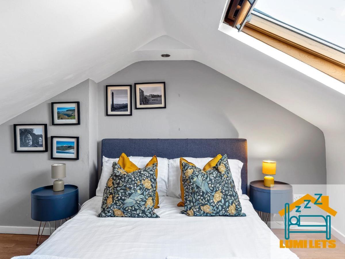 2Br Home In Barrow-In-Furness Sleeps 8 Close To Bae Systems, Hospital, Lakes Esterno foto