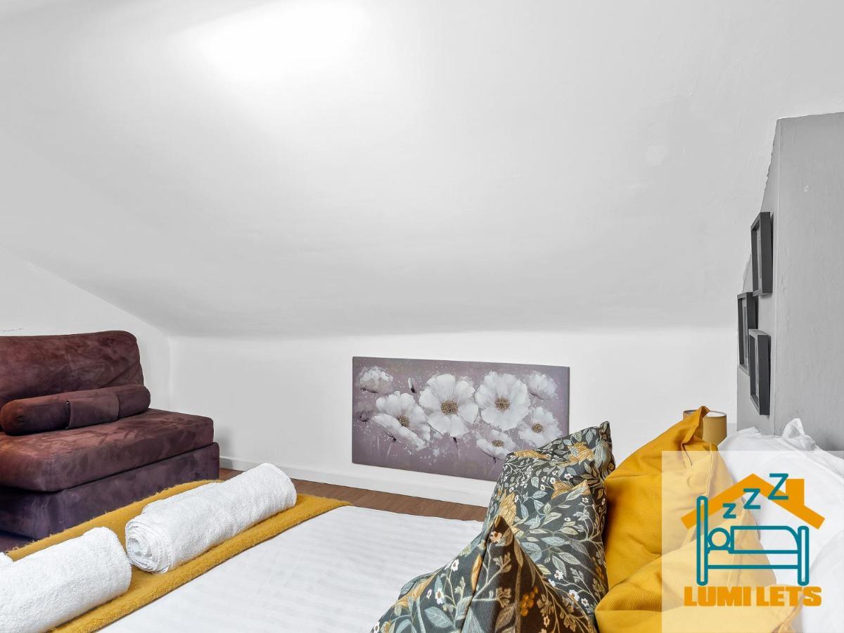 2Br Home In Barrow-In-Furness Sleeps 8 Close To Bae Systems, Hospital, Lakes Esterno foto